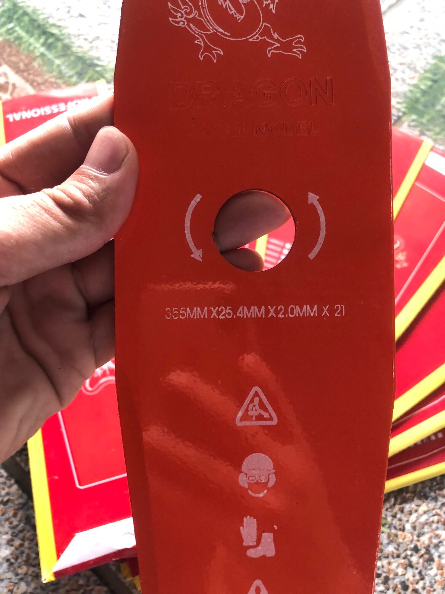 Dao cắt cỏ vát Dragon 355*2.0*25,4mm