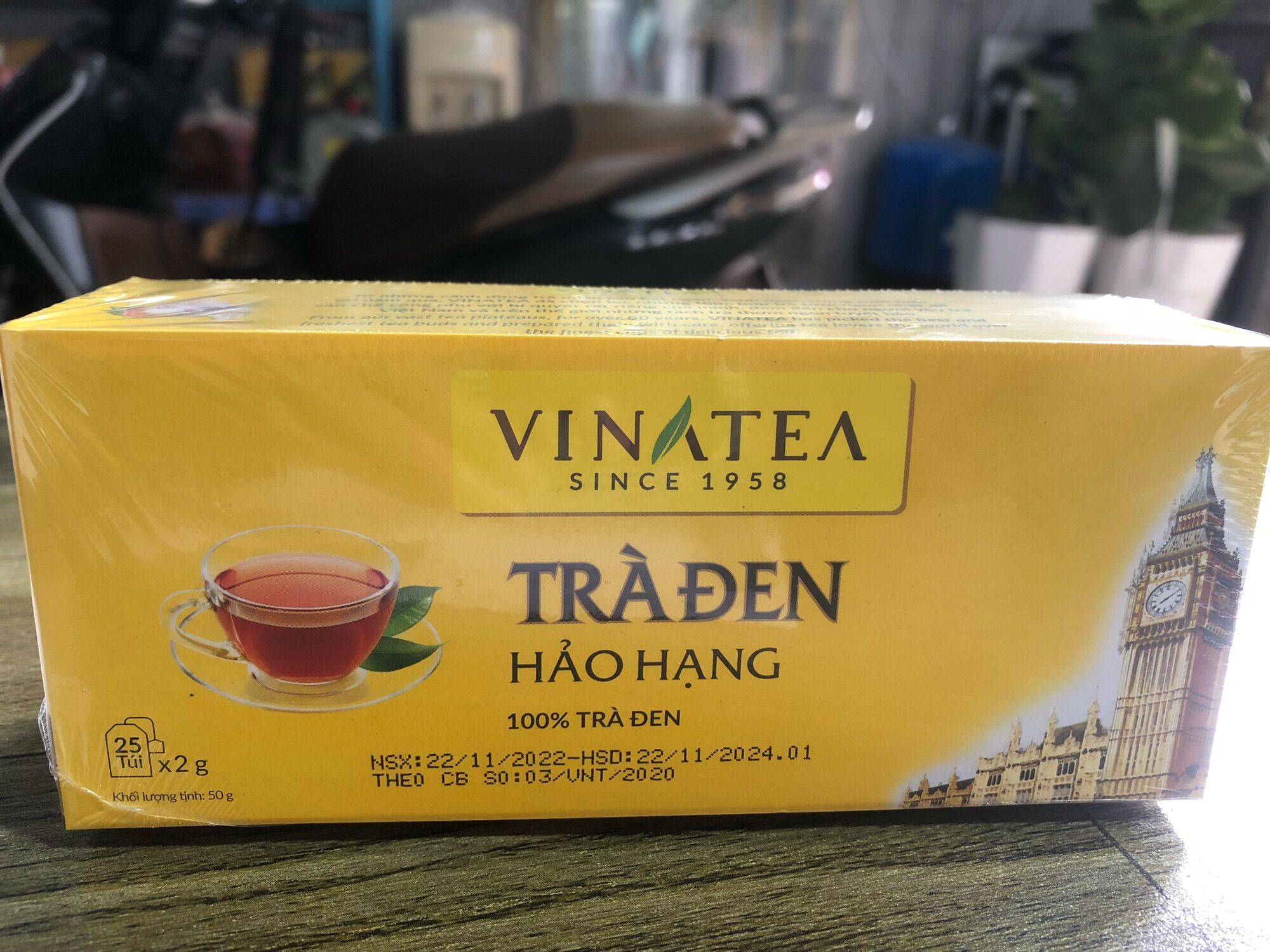 Trà đen hảo hạng Vinatea hộp 50g ( 25 túi lọc x 2g)