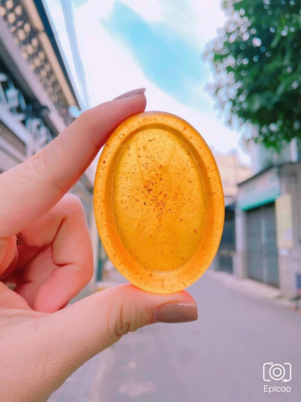 Xà phòng rửa mặt trắng da gold 24k thái lan