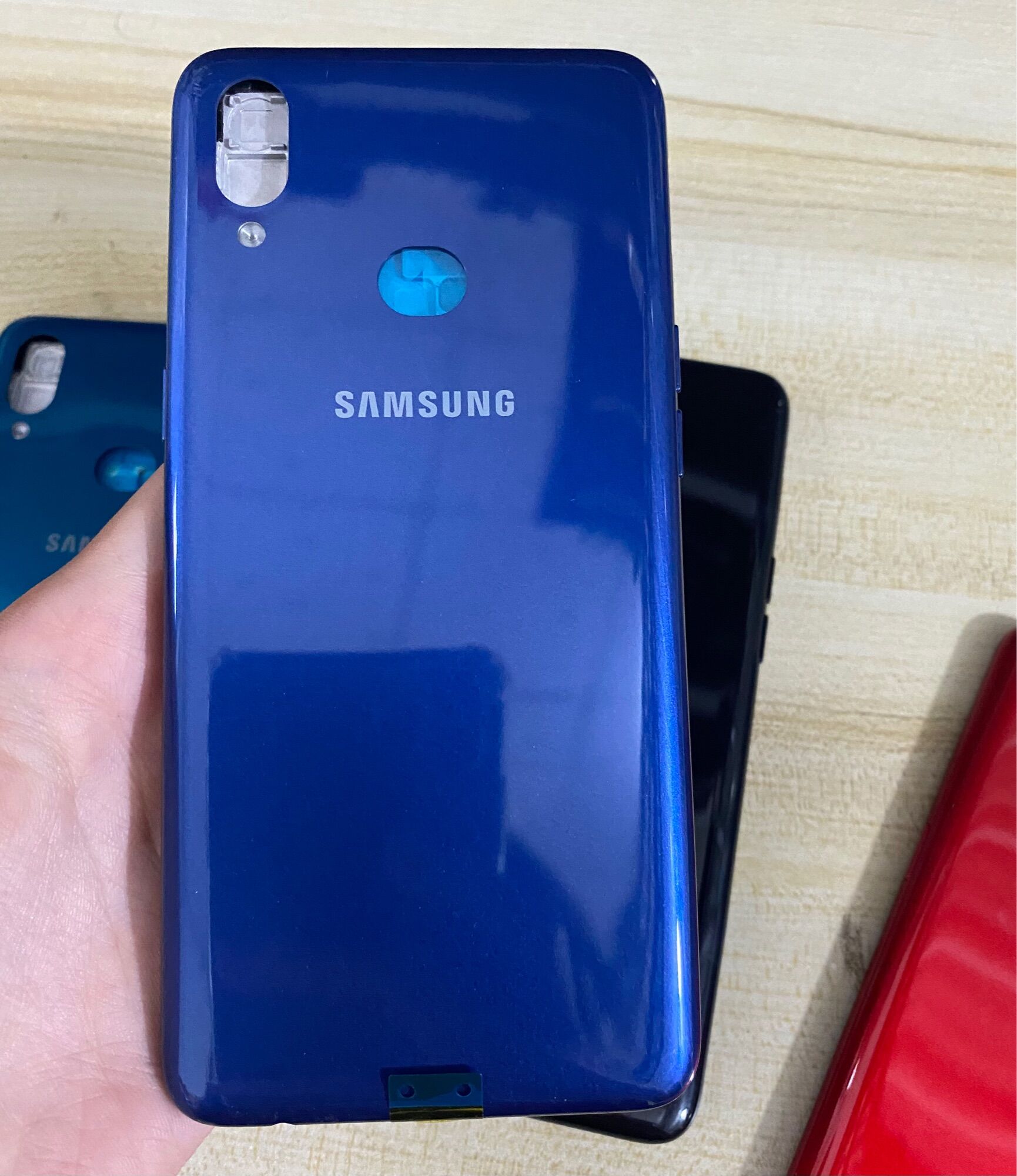 Bộ vỏ + sườn samsung galaxy a10s zin hàng cao cấp