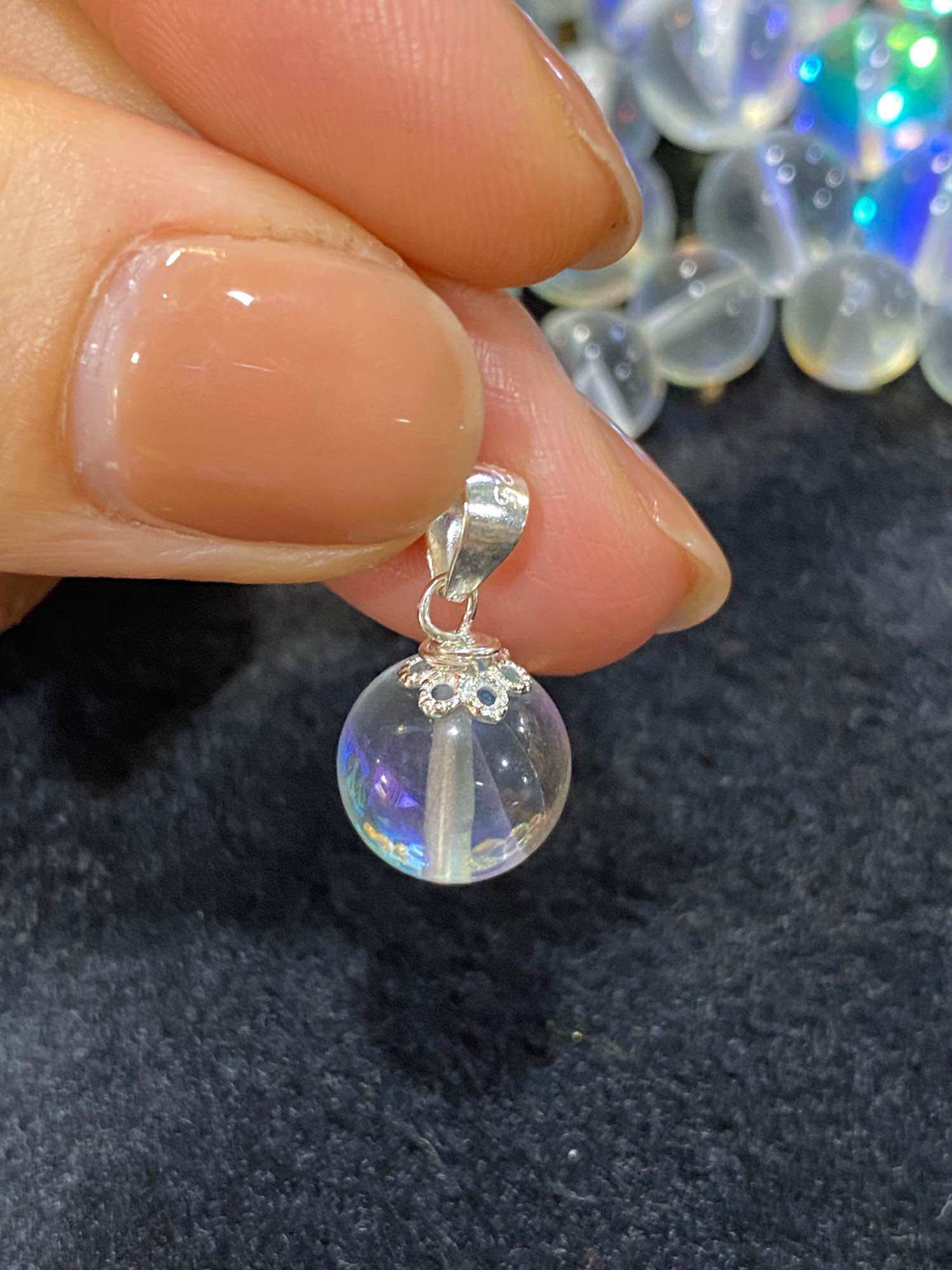 Bán lẻ viên đá mặt trăng Moonstone làm vòng handmade