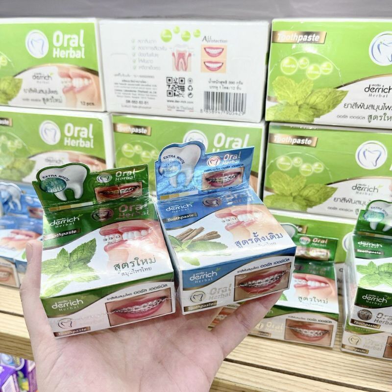 Hộp Kem Trắng Răng Derrich Oral Herbal Thái Lan