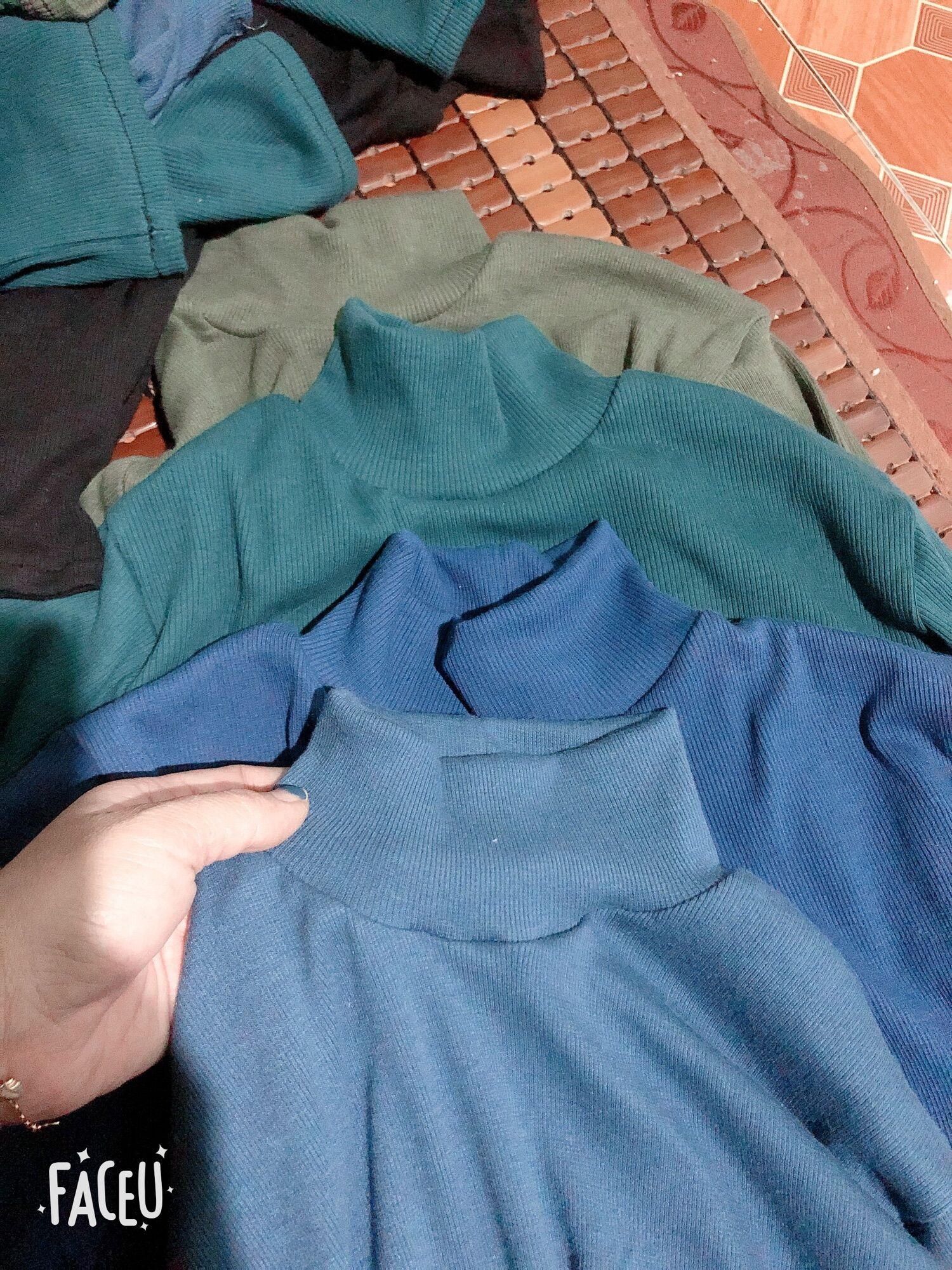 Áo len cao cổ ôm body cho nam