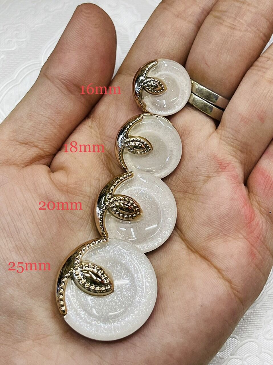 NÚT VEST CAO CẤP (1 nút)