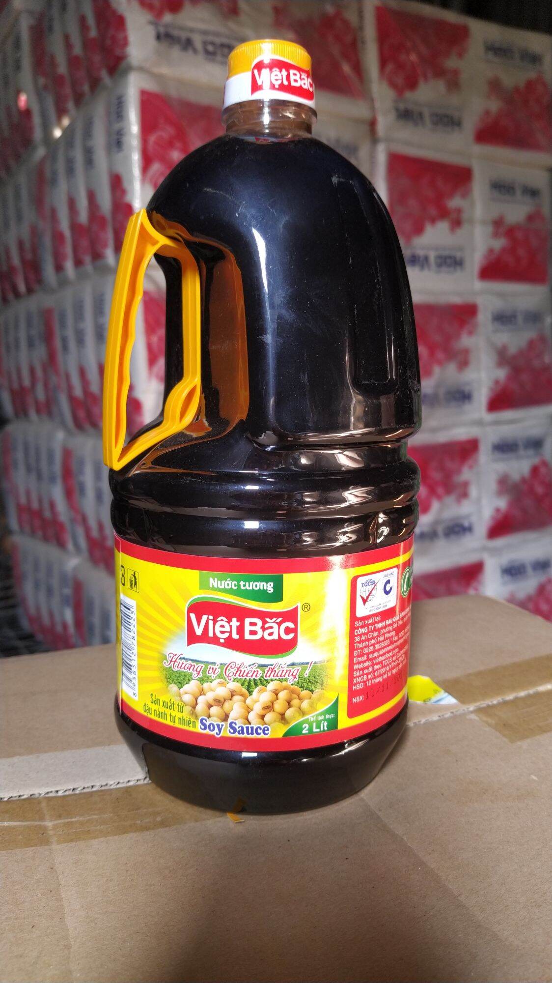 Nước tương Việt Bắc 2L