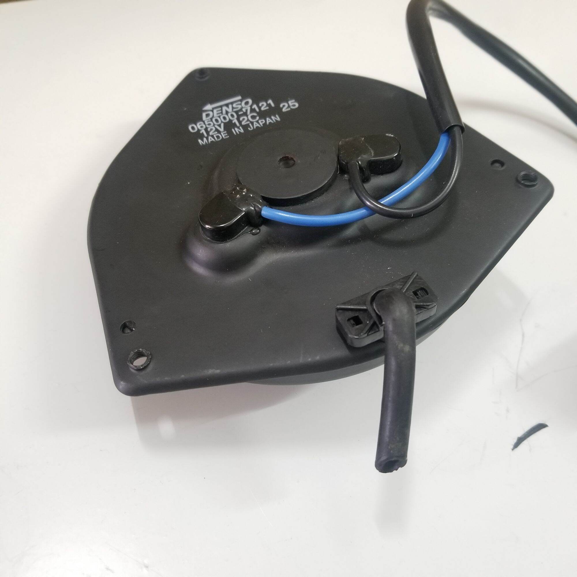 Motor quạt dàn nóng Denso 12v. 7121