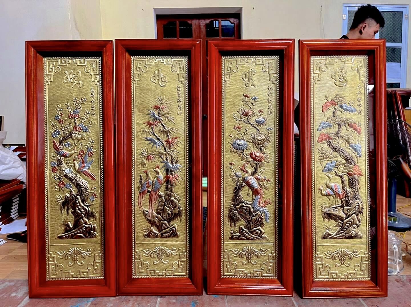 Tranh tứ quý cm cao 120 cm x 40 cm nặng 20kg bằng đồng khung gỗ bảo hành trọn đời tranh treo phong thủy