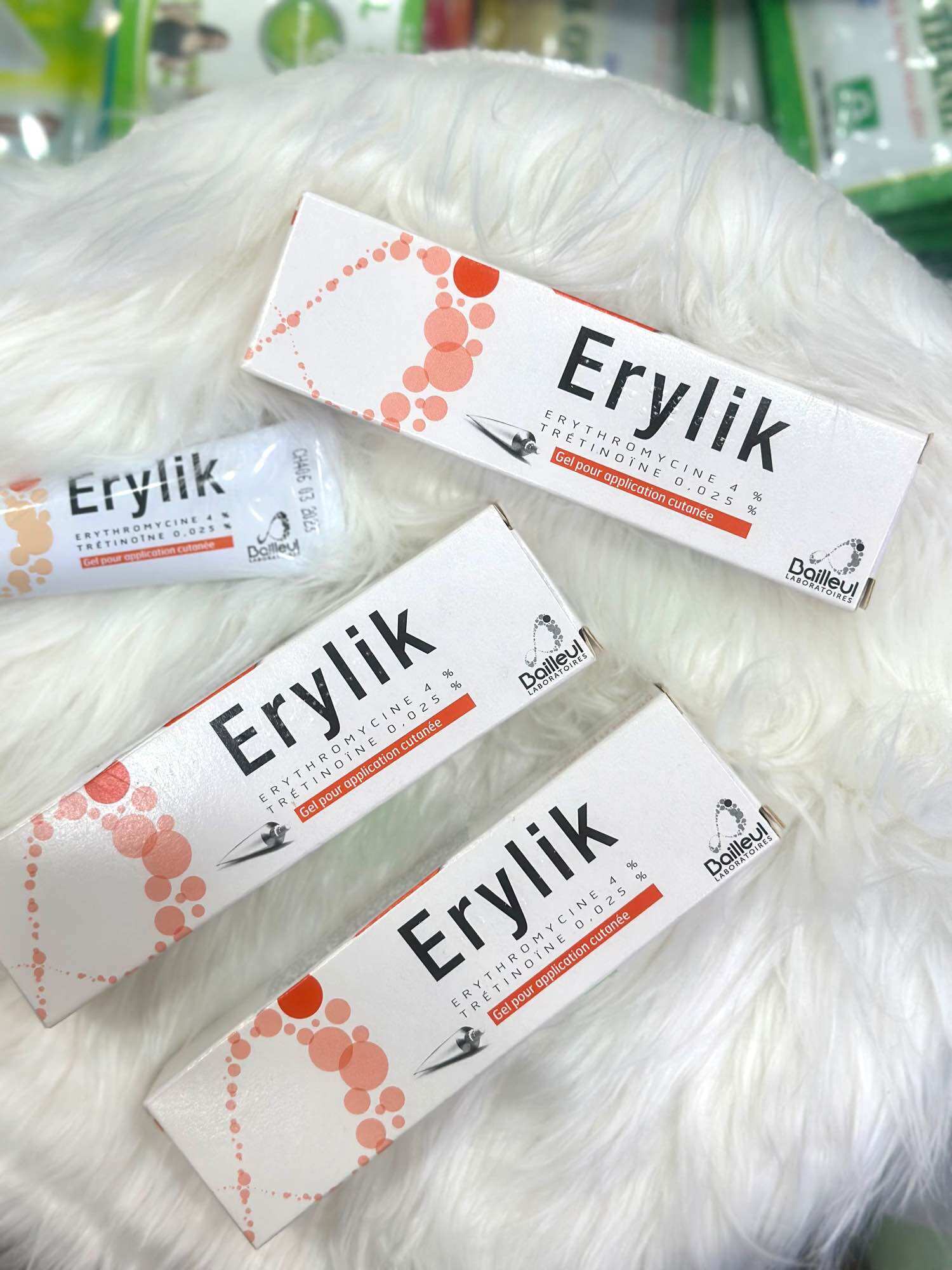 Erylik hỗ trợ mụn viêm đỏ tuyp 30gram