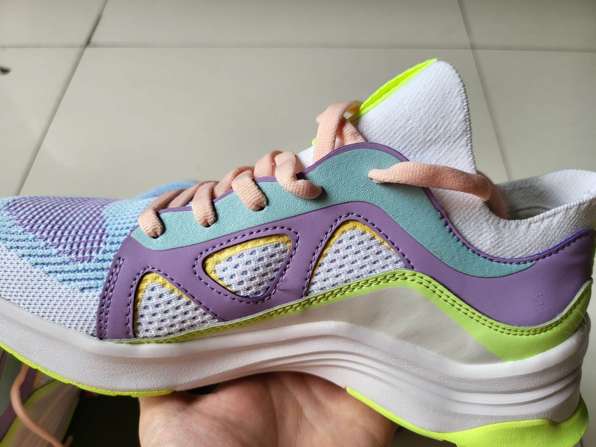 GIÀY SNEAKER NỮ  SIZE 38