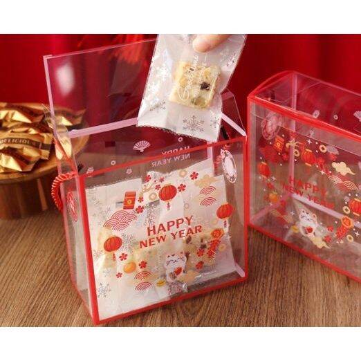 1 Hộp mica trong 14x14x7cm đựng bánh kẹo