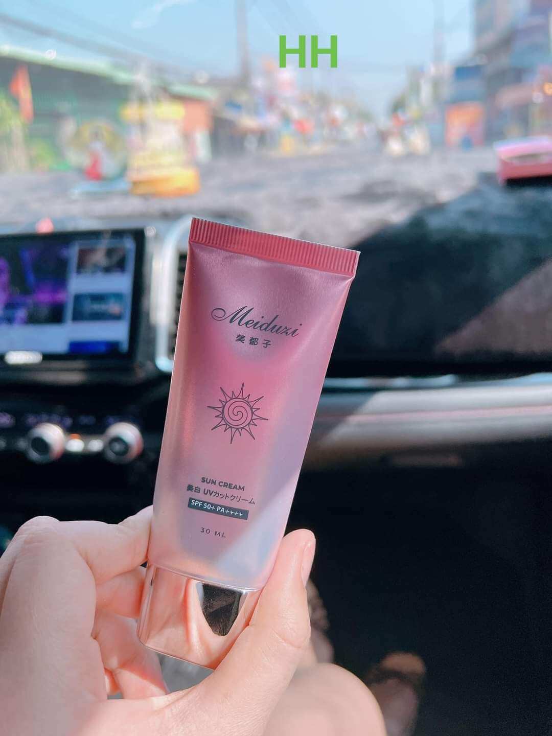 chống nắng meduzi chính hãng