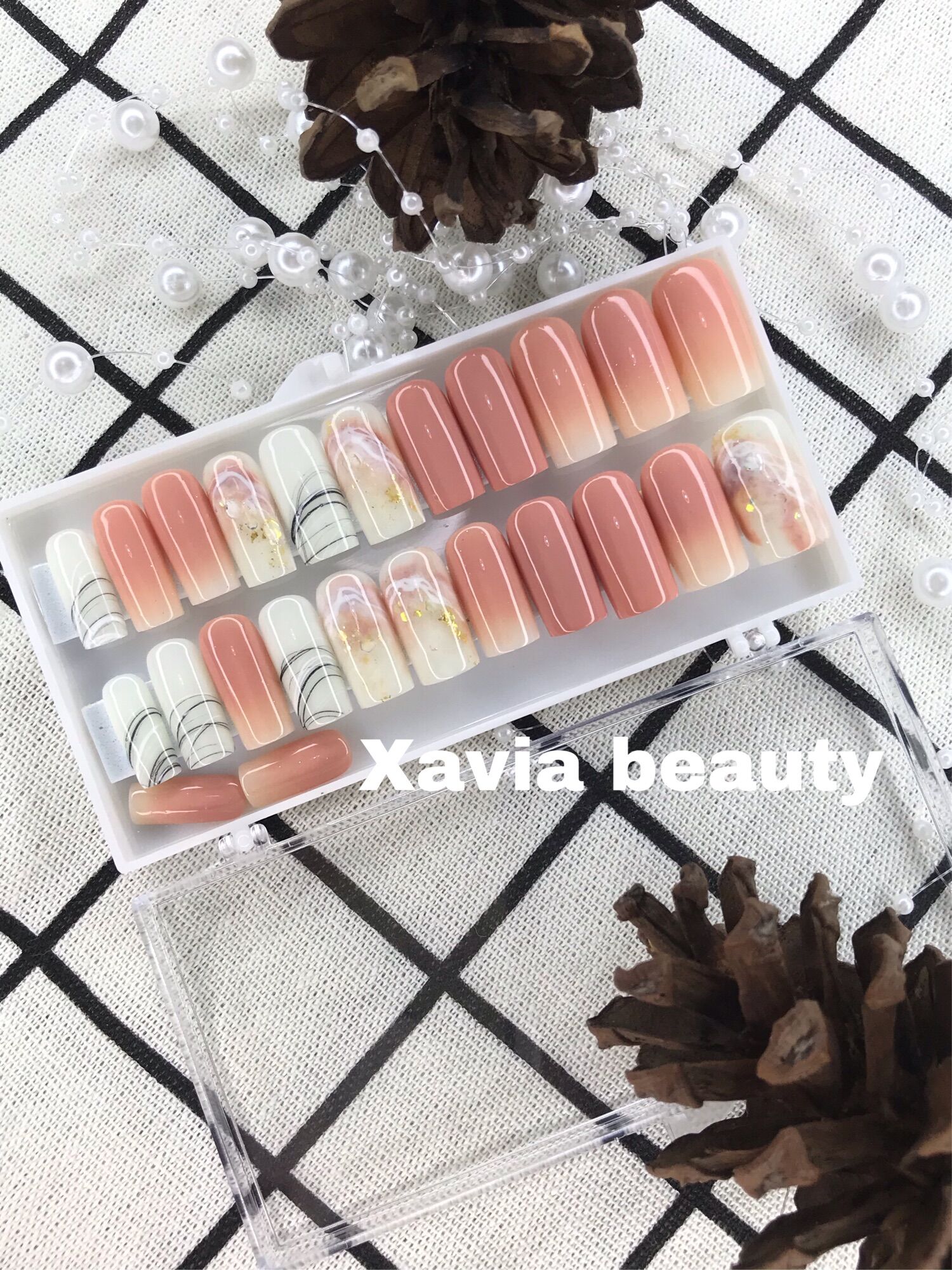 Nail box móng tay giả thiết kế cao cấp