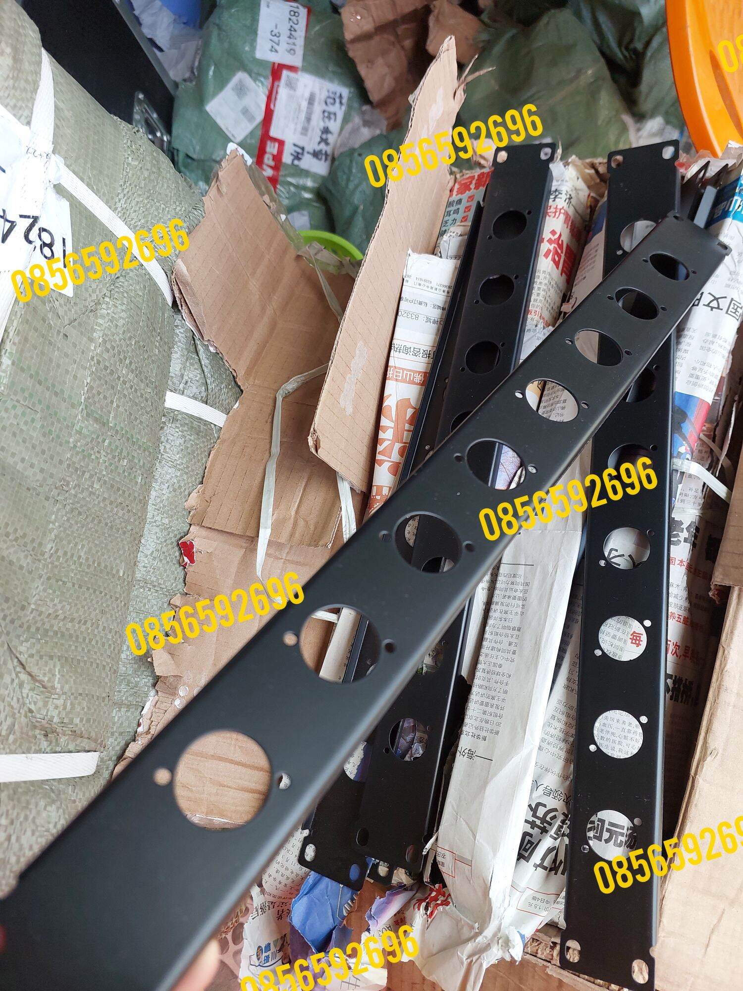 Thanh bắt jack cắm loa âm 8 lỗ, bộ 2 thanh