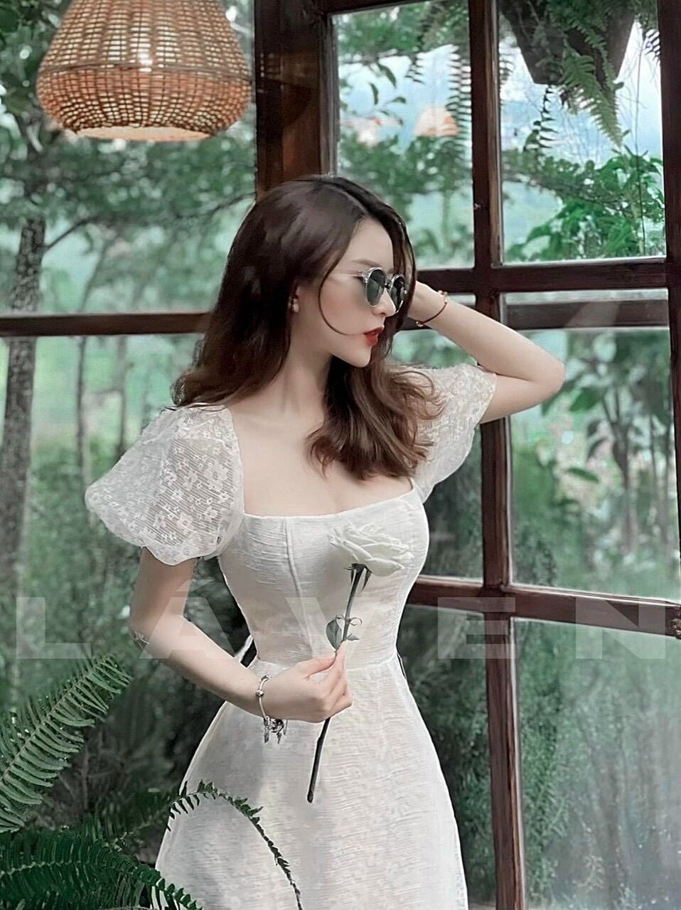 Đầm body tay phồng