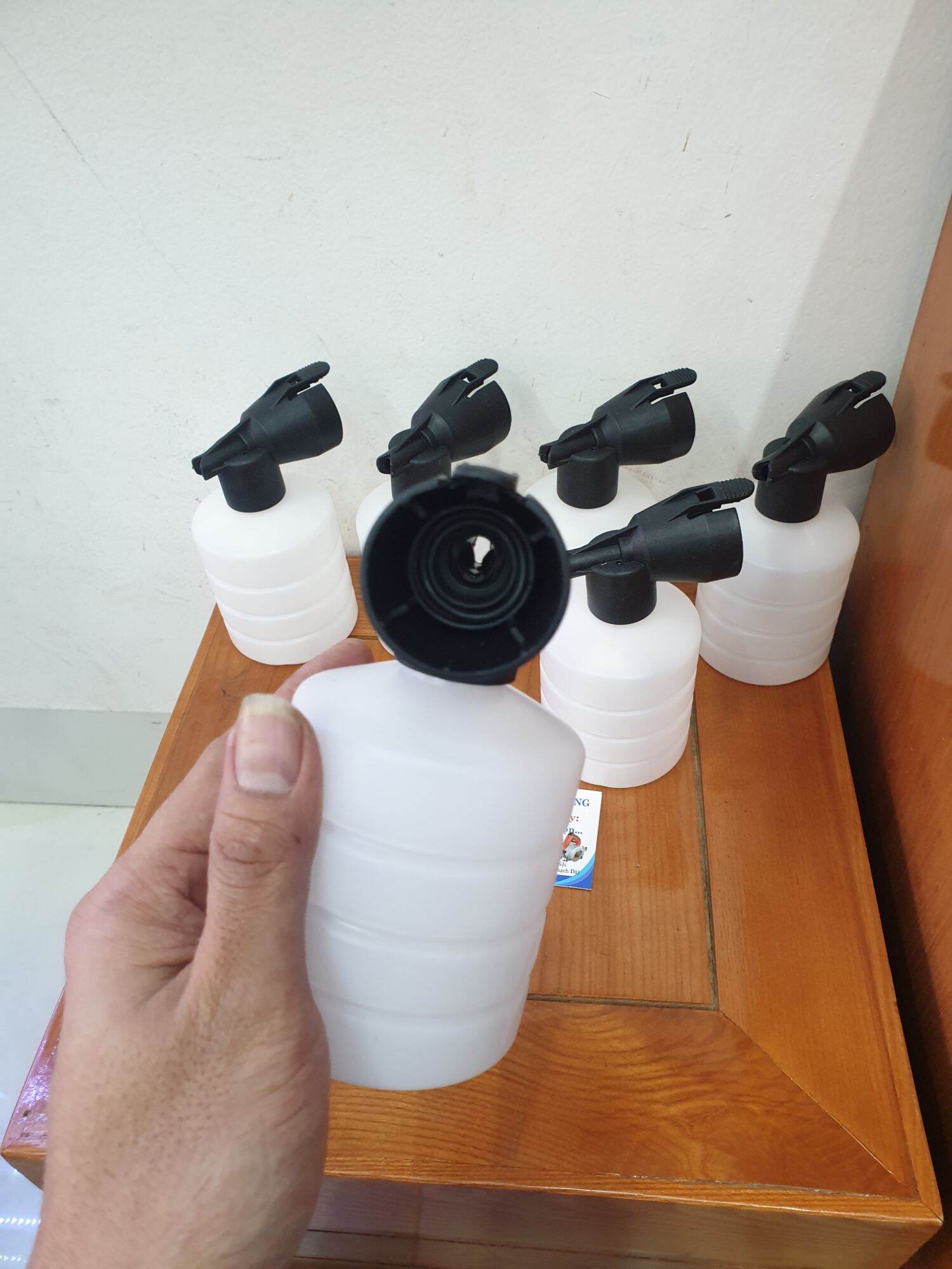 Bình xà bông tạo bọt tuyết cho máy rửa xe