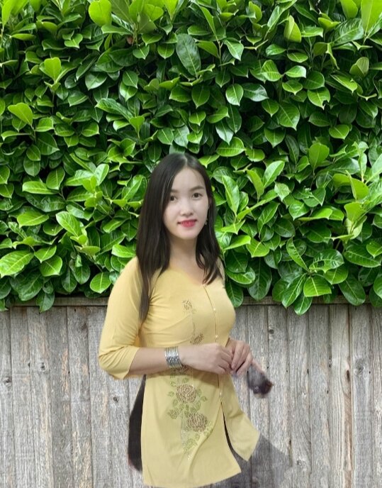 ÁO BÀ BA ÉP ĐÁ CHƯA CÓ QUẦN