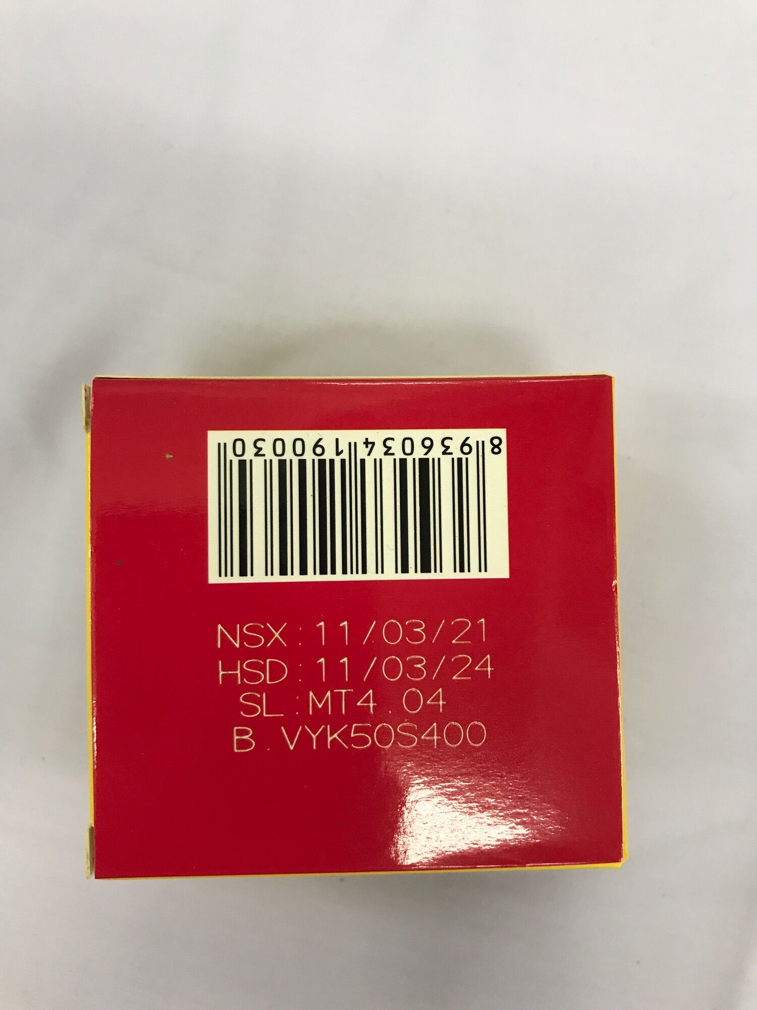 Kem mụn và thâm Miss White 12g