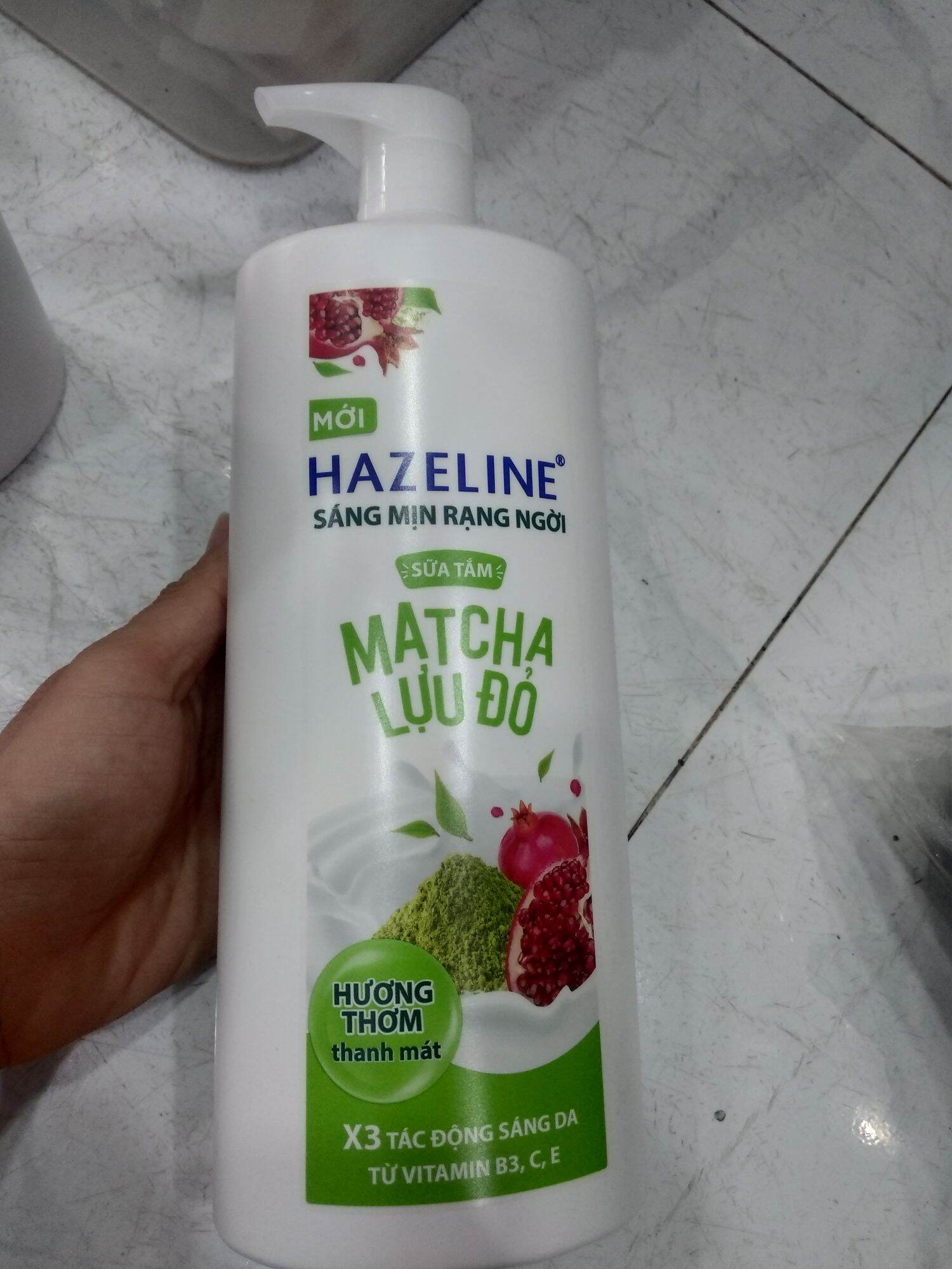 Sữa tắm Hazeline matcha lựu đỏ 1kg