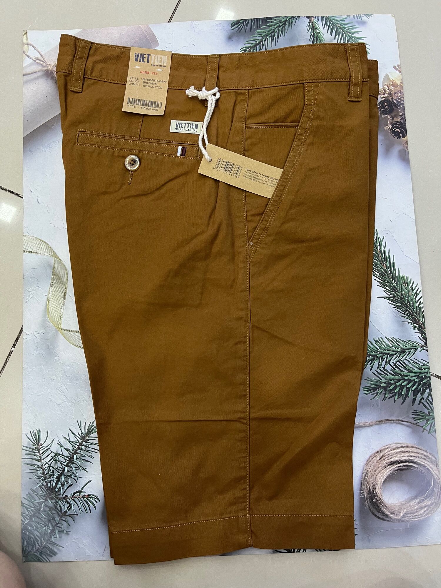 Quần short kaki Việt Tiến màu nâu form Slimfit dáng ôm size 33
