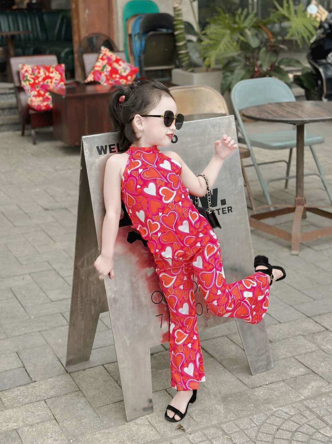 Set Thun Áo Cổ Yếm Quần Loe Siêu Cưng Bé Gái
