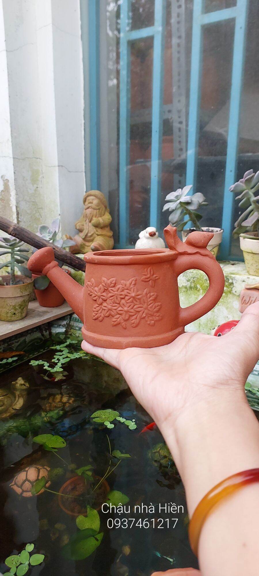 Chậu đất nung Bình Dương dáng bình tưới cây m 6x c9