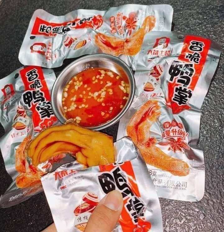 Chân vịt cay tứ xuyên