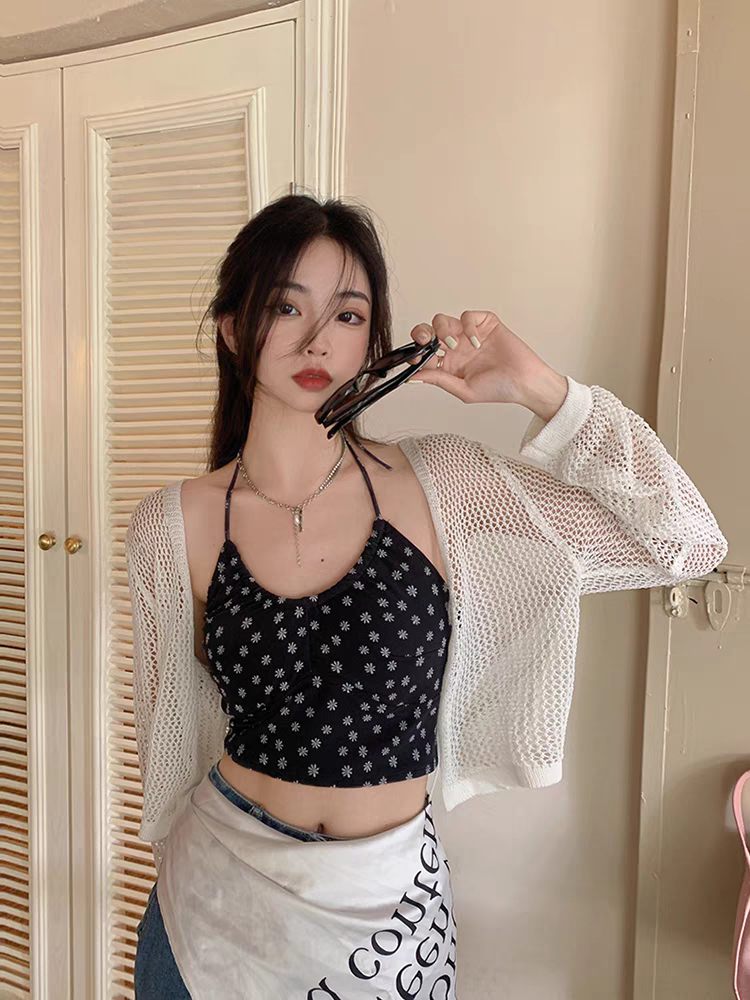 set áo lưới mỏng mix yếm dây hoa hot hit  (có bán rời)