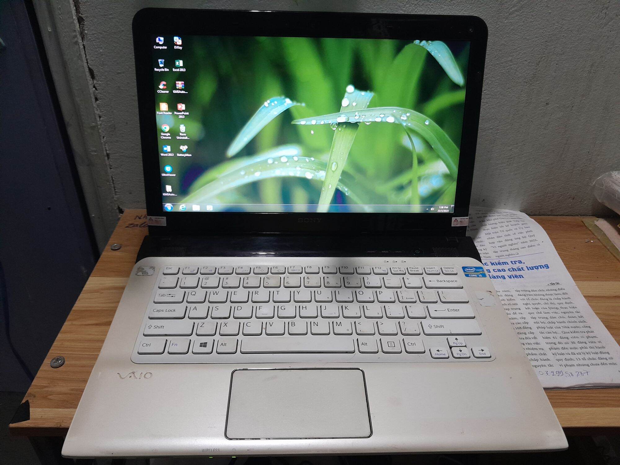 Thanh lý laptop sony vaio-core i5, ram 4g, ô cứng 500g, giá 2 triệu.