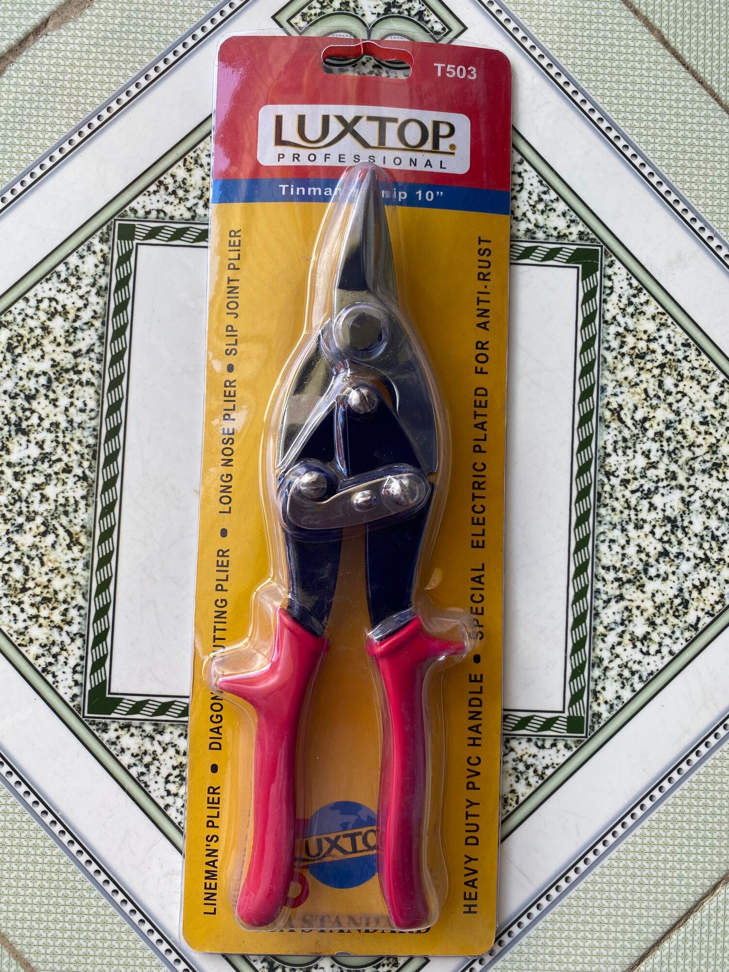 Kéo cắt tôn, xương thạch cao luxtop