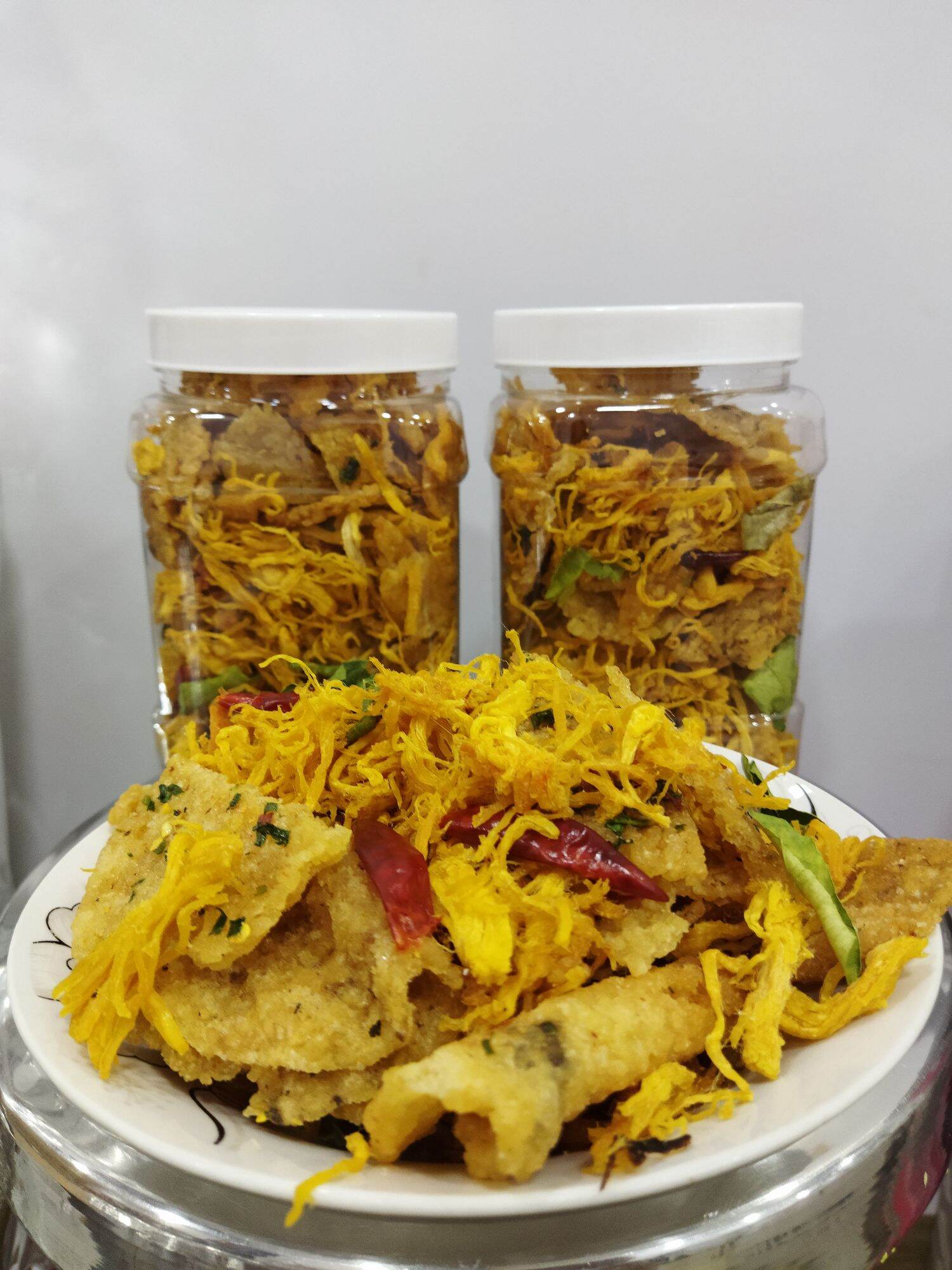Combo 1ký 2 hũ cơm cháy lắc khô gà loại 1 - giòn ngon