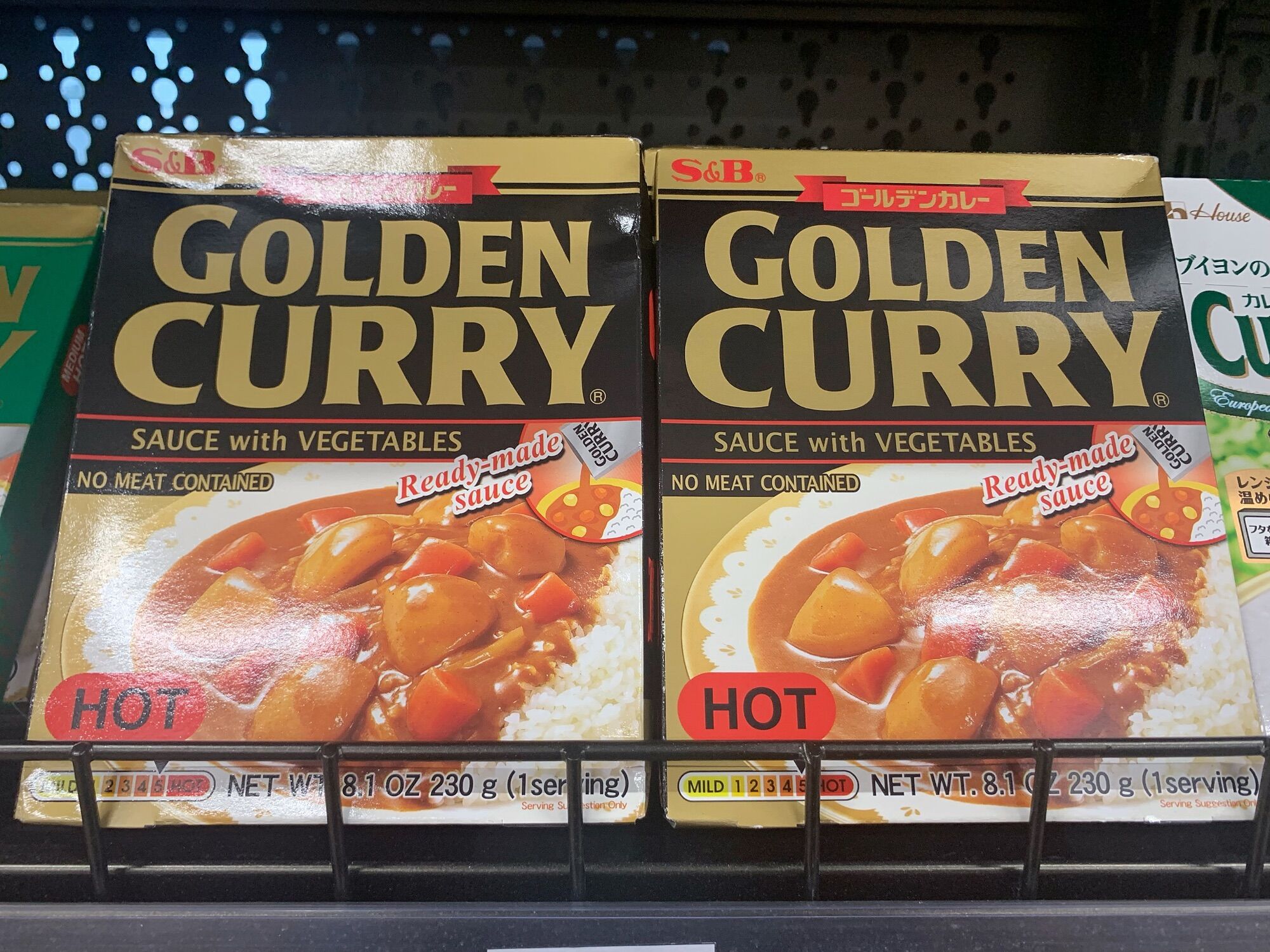 Cà Ri Cay Vàng Cấp Độ 5 ( Golden Curry S&B )  ( Siêu thị Nhật Ichiban Market )