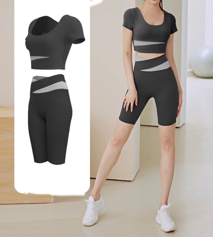 Bộ đồ thể thao đùi ngố nữ