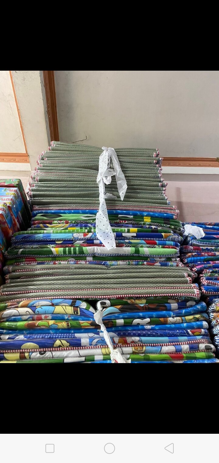 Nệm chiếu du lịch