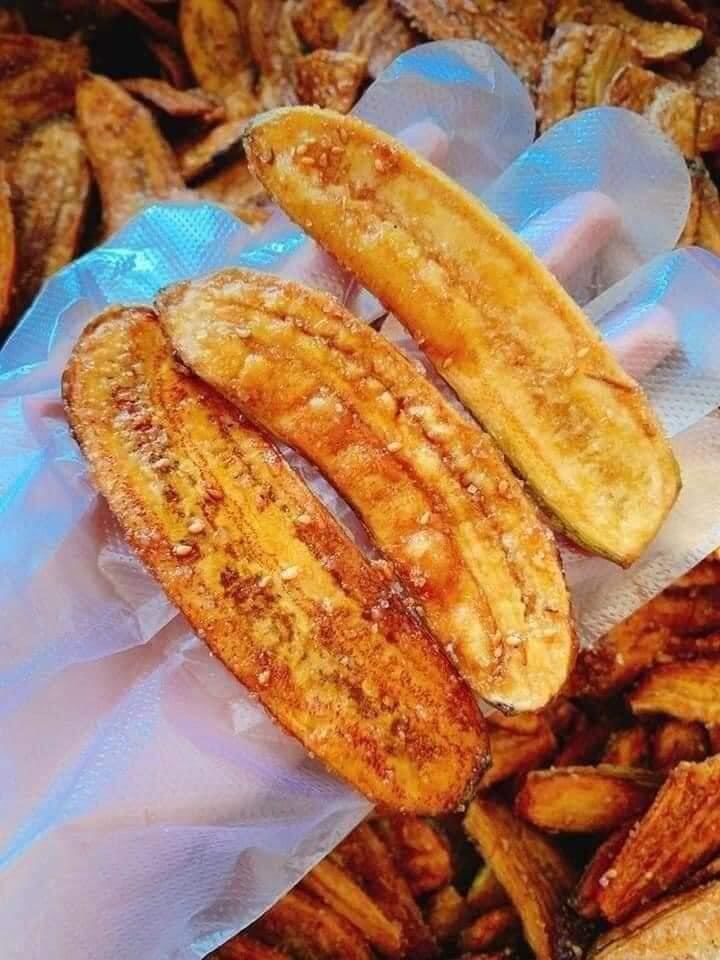 CHUỐI SẤY MÈ GỪNG GIÒN TAN 500g/1kg