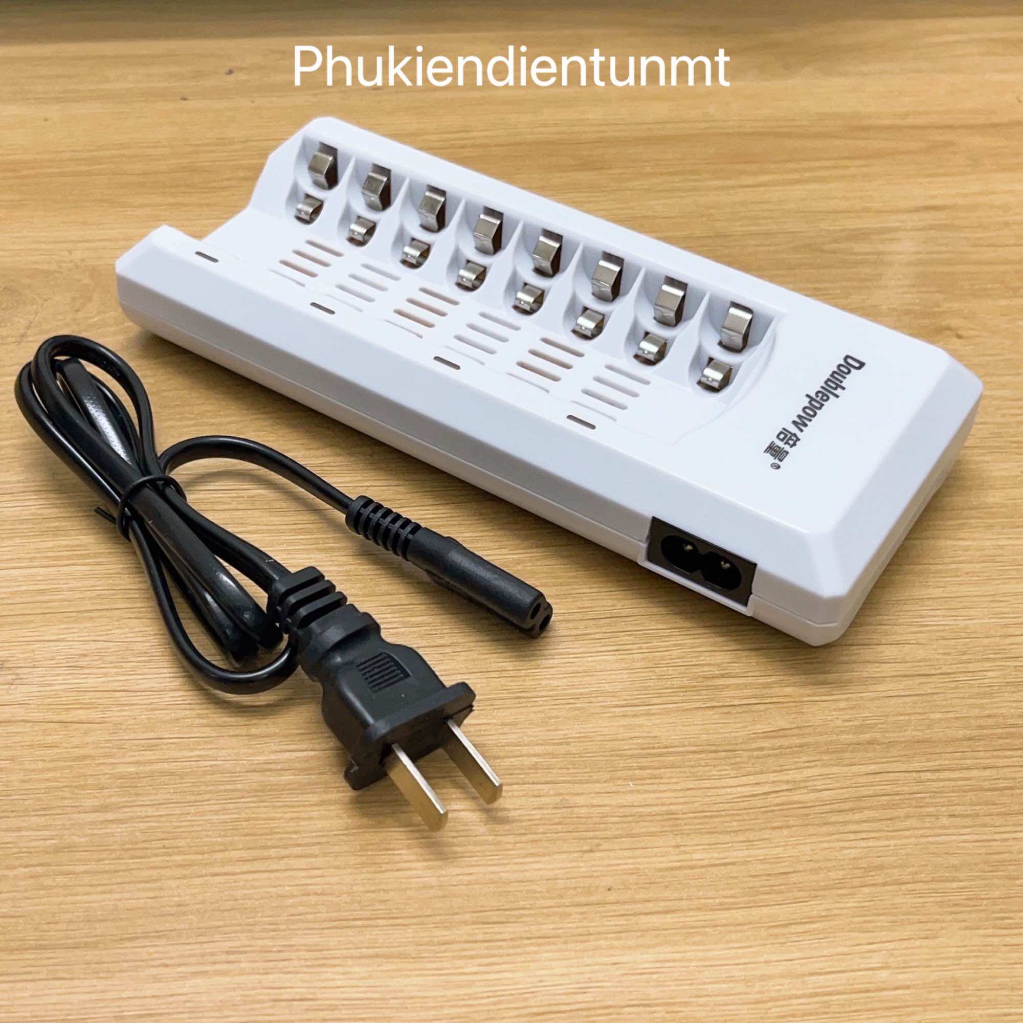 Bộ sạc pin 8 viên doublepow dp-k18
