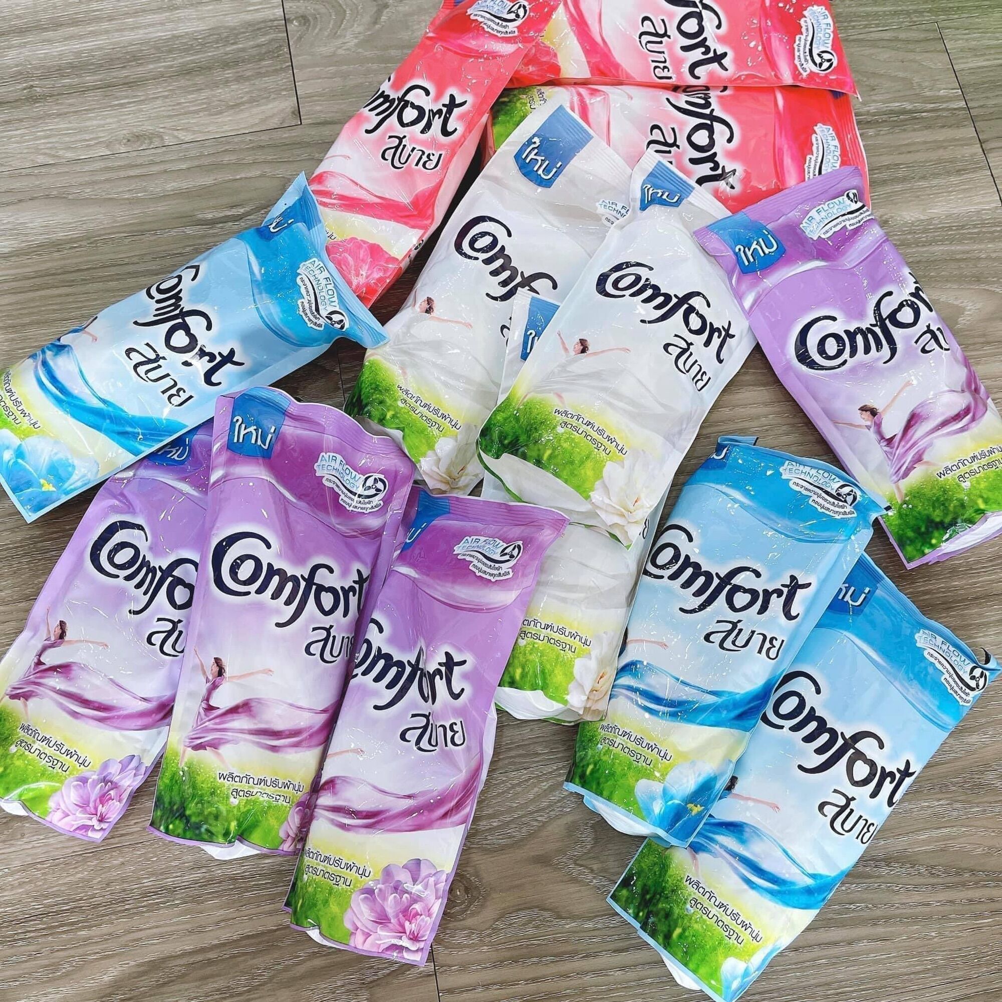 Nước xả vải Comfort Thái Lan 580ml/túi, lưu hương lâu