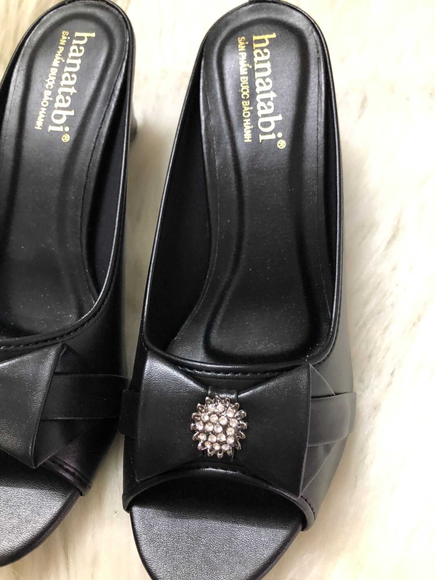 Giày sục hở mũi.số lớn big size 36-42 quai da mềm