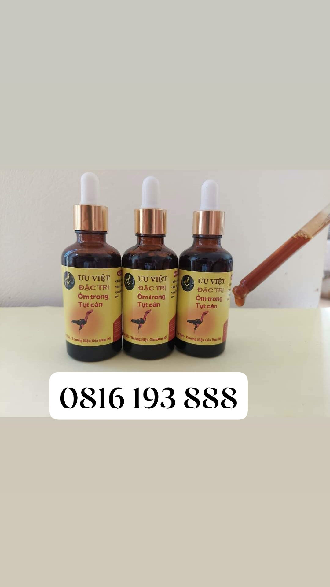 T huốc đ ặc t rị ốm trong cho gà của hãng ưu việt