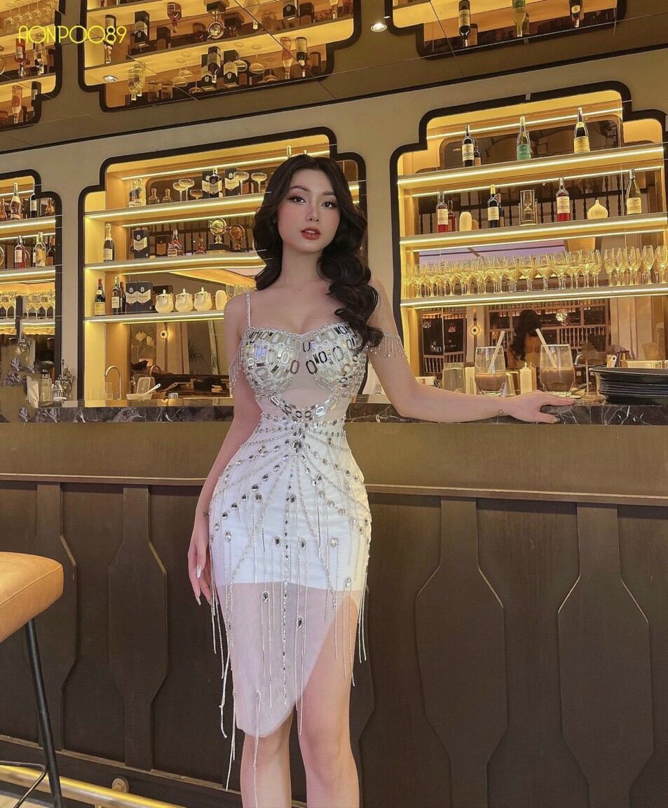 ĐẦM BODY ĐÍNH DÂY ĐÁ CAO CẤP