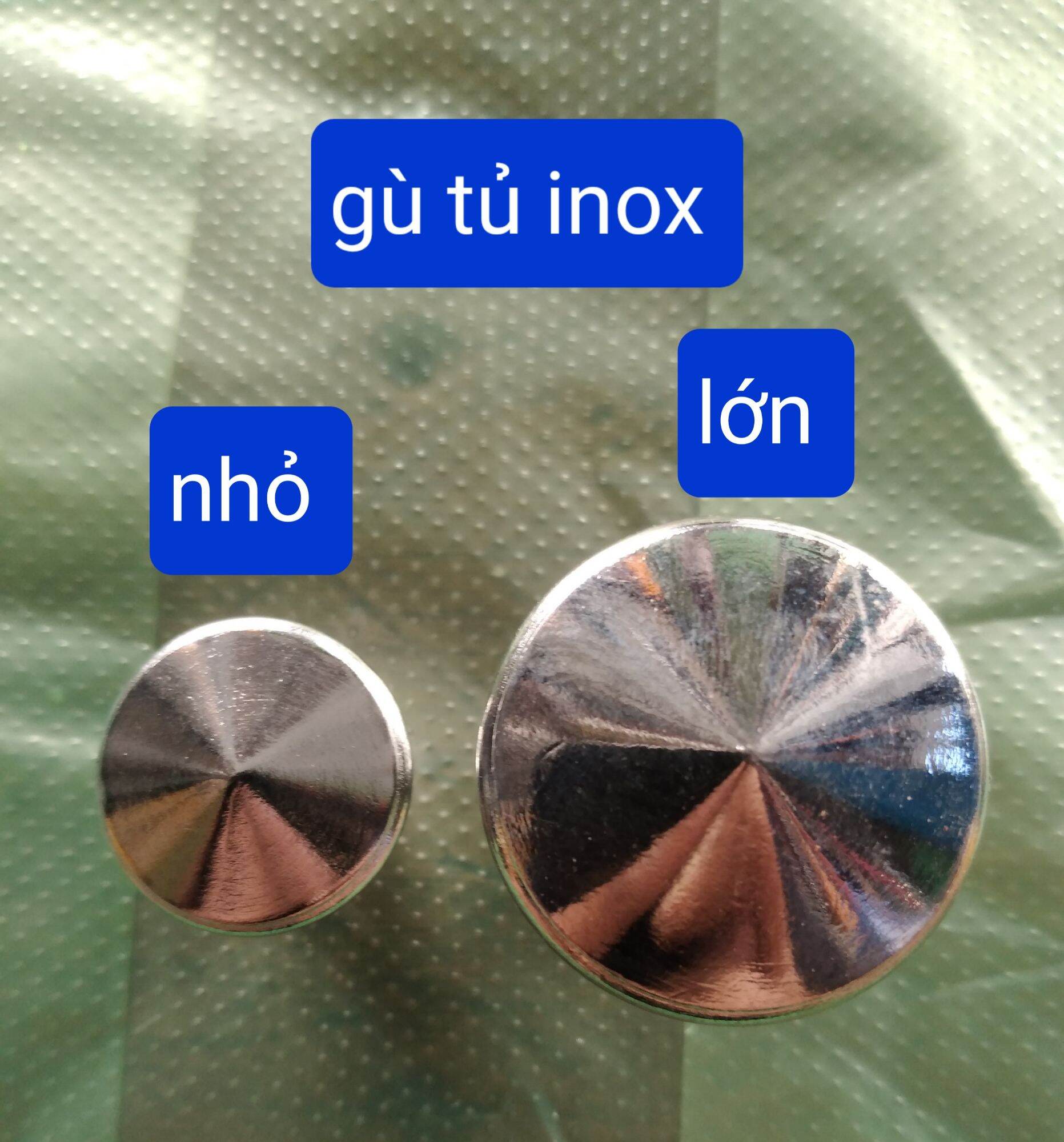 Gù tủ inox nguyên khối
