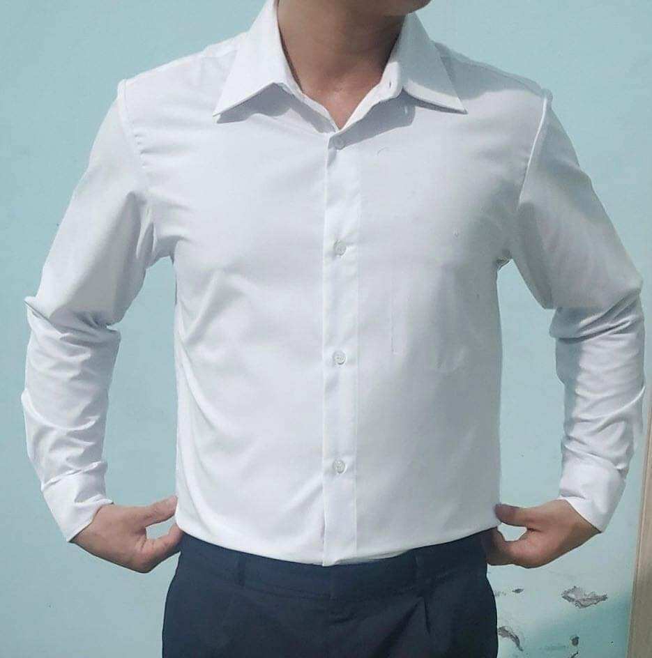Áo sơ mi trắng Lễ. áo sơ mi công sở cấp phát