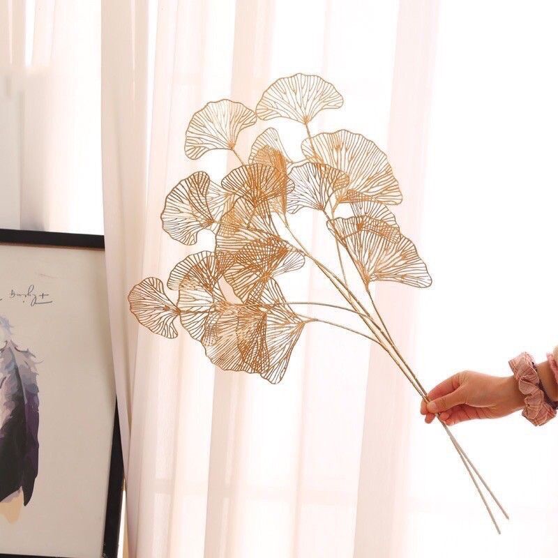 Rẻ quạt nhũ đồng, cành đồng trang trí