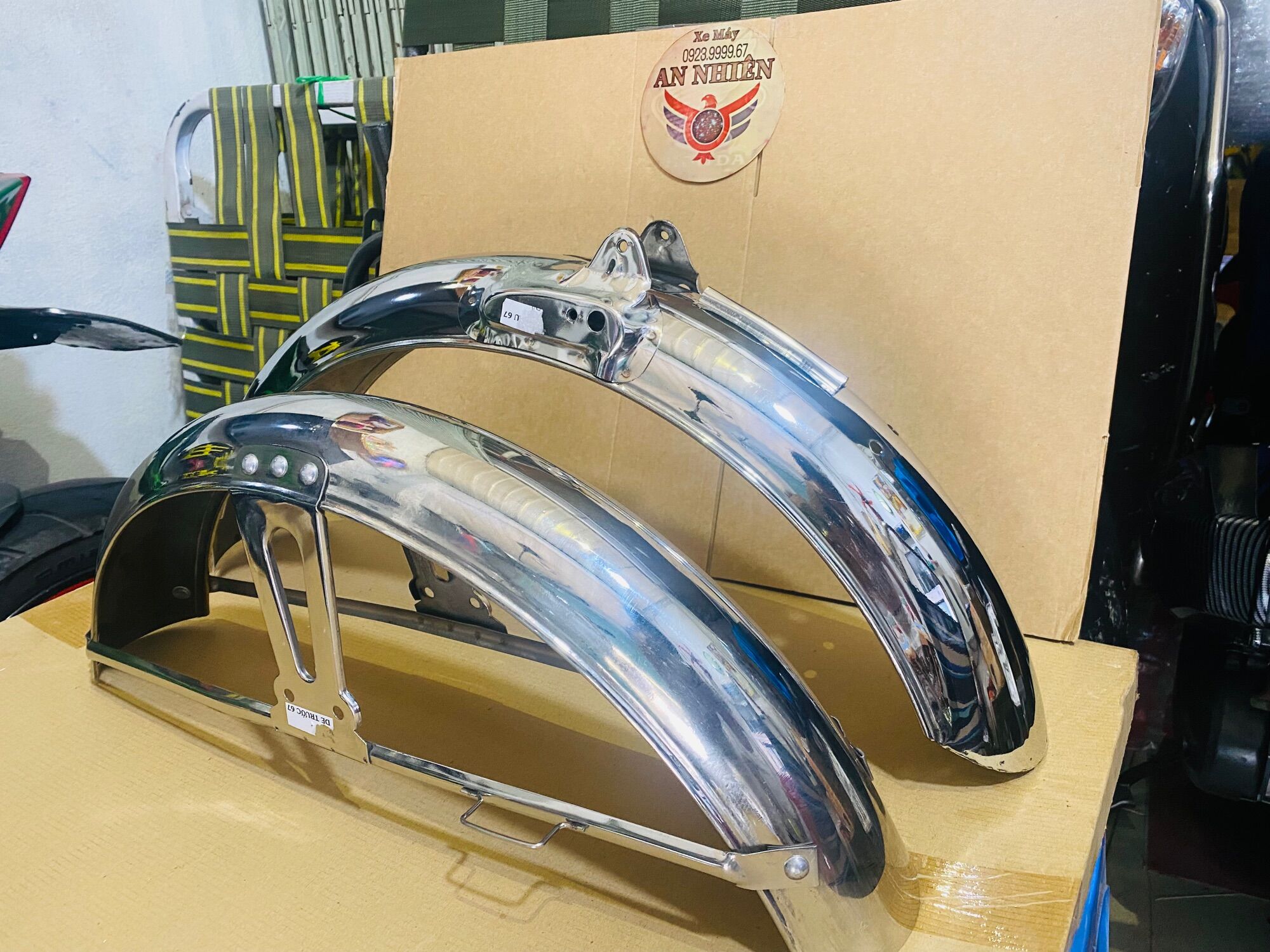 CẶP VÈ ( CHẮN BÙN) TRƯỚC SAU HONDA 67 71 72