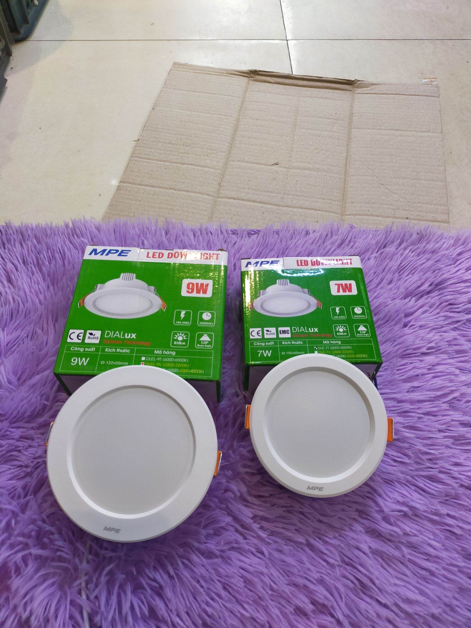 Âm trần mpe 7w-9w 1 màu , 3 màu