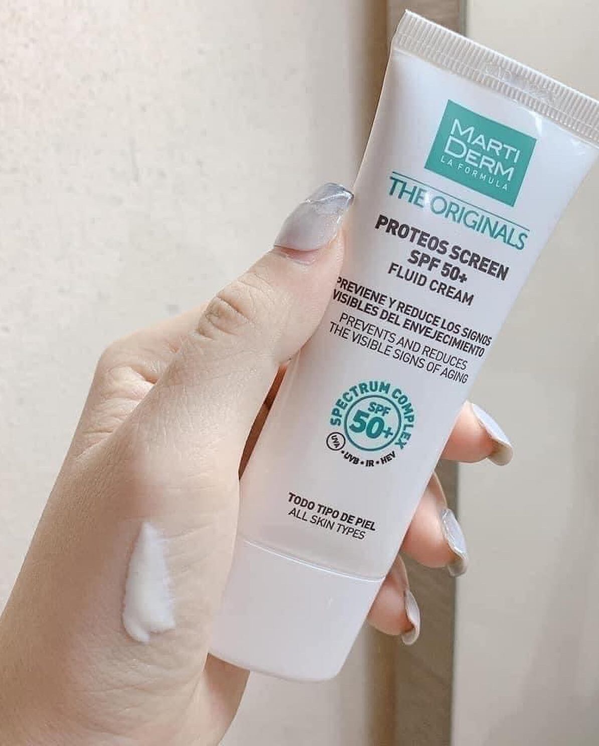 [ Hàng xách tay ] Kem chống nắng martiderm