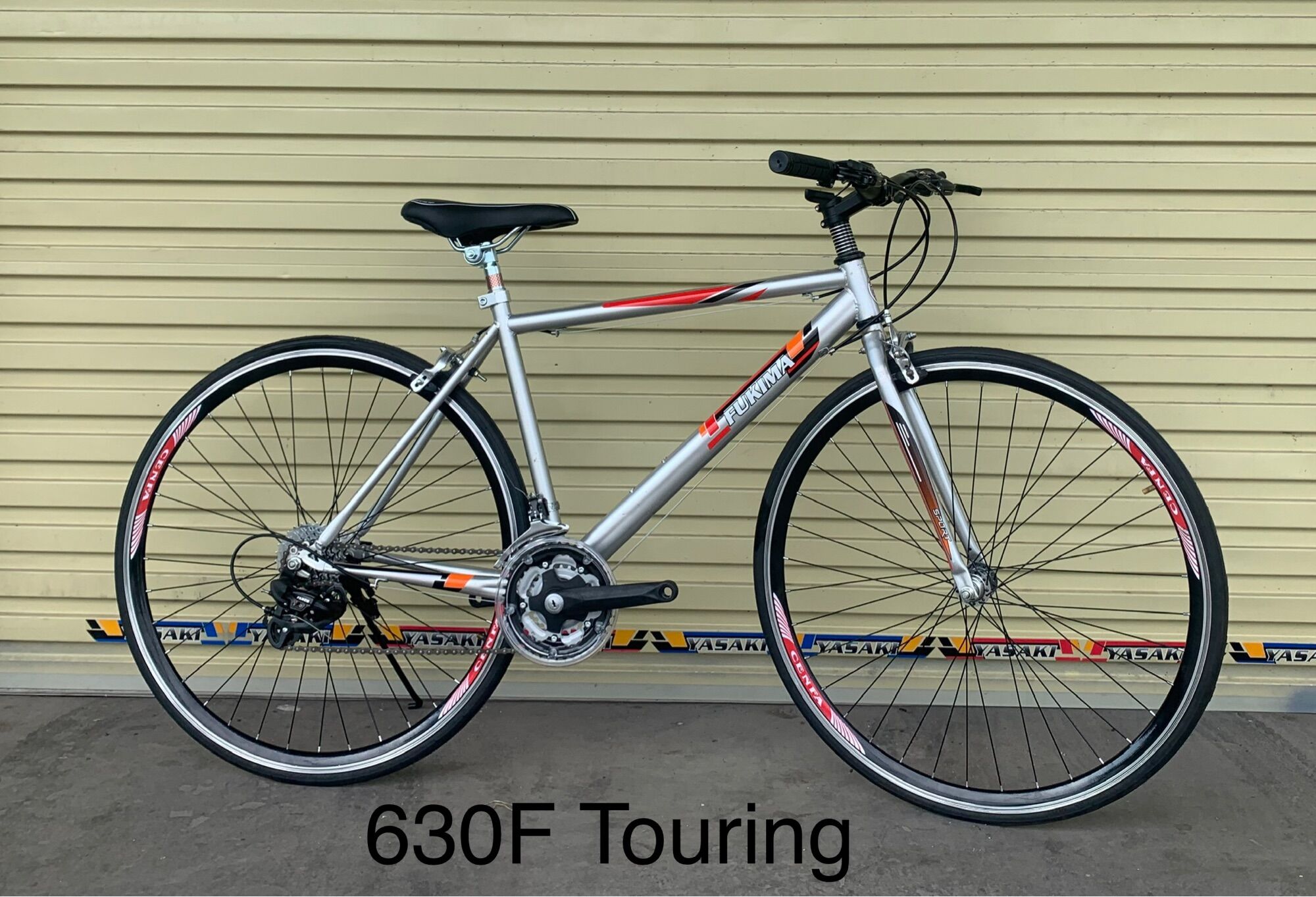 Xe đạp thể thao BCB 630F Touring