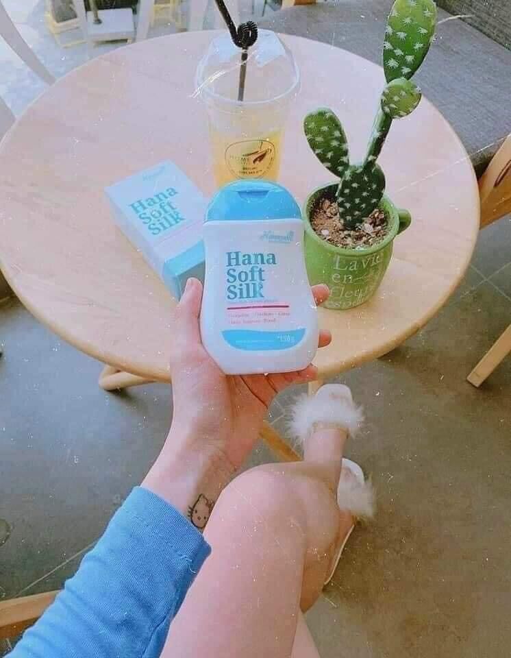 Dung dịch vệ sinh Hana Soft Silk