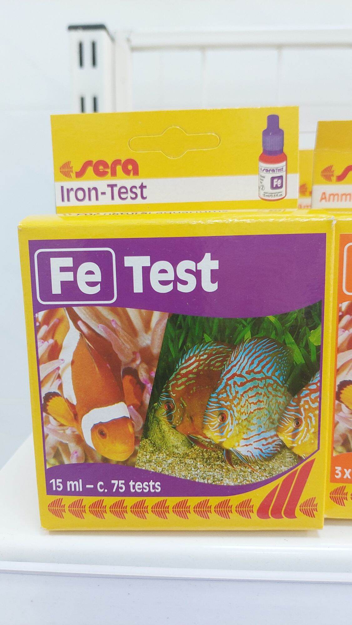 Bộ test phèn kiểm tra môi trường nước.