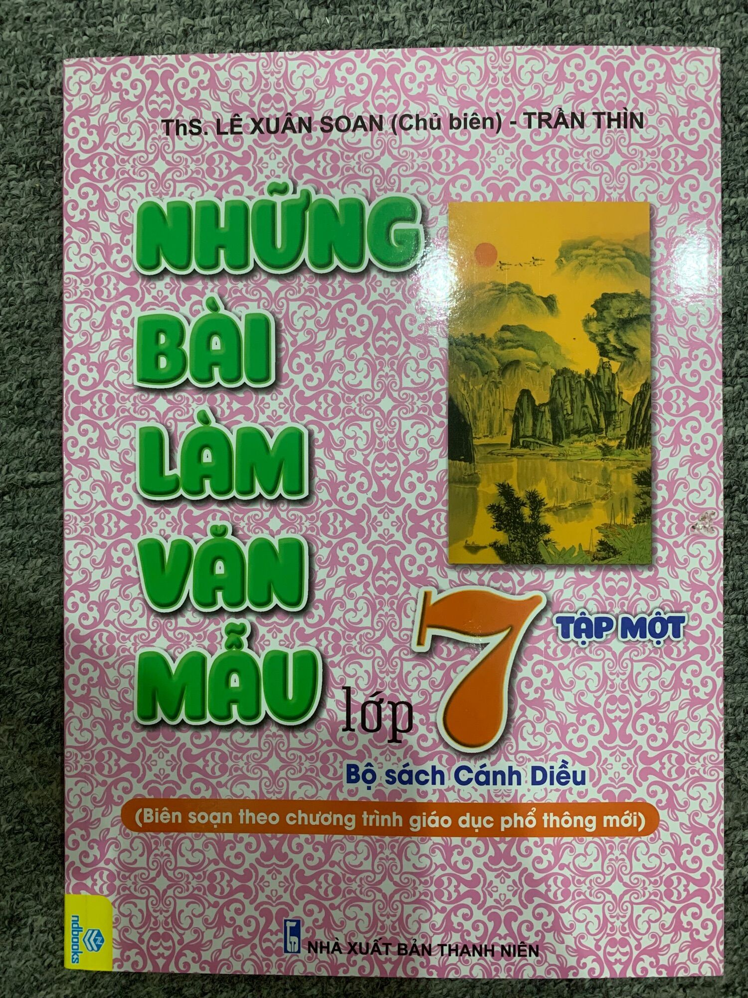 Những bài làm văn mẫu 7 - tập 1