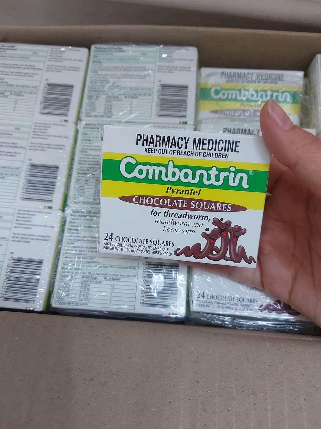 Tẩy giun Combatrin Úc vị socola